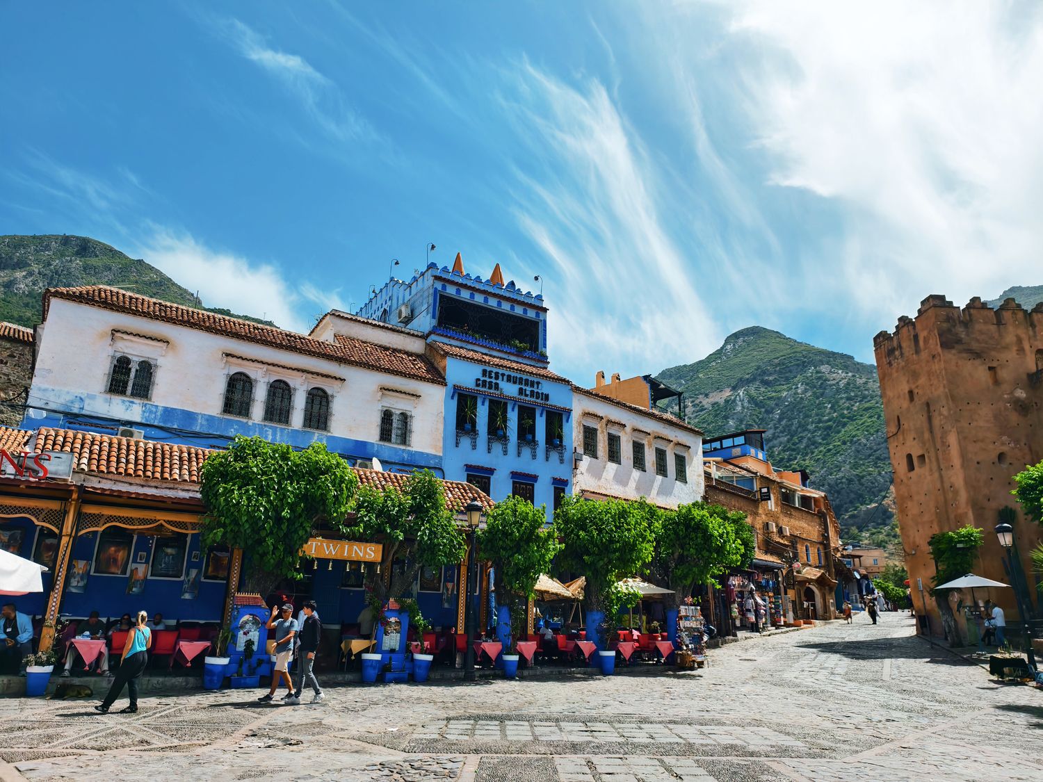 【摩洛哥旅遊】舍夫沙萬Chefchaouen：藍色山城景點推薦、交通住宿攻略 @混血珊莎的奇幻旅程