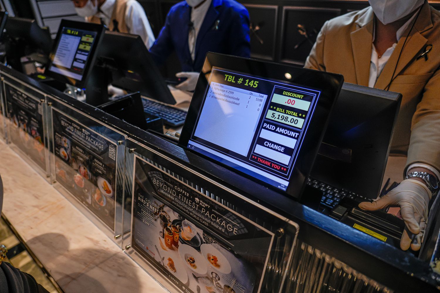 曼谷吃到飽 Copper Beyond Buffet 攻略｜ 菜單、必吃亮點整理，米其林級自助餐這樣吃最划算! @混血珊莎的奇幻旅程