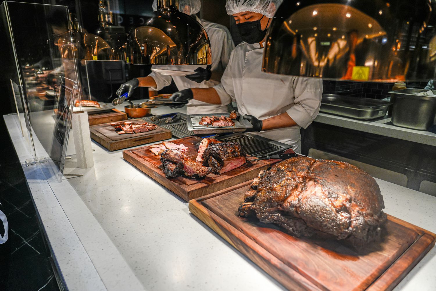 曼谷吃到飽 Copper Beyond Buffet 攻略｜ 菜單、必吃亮點整理，米其林級自助餐這樣吃最划算! @混血珊莎的奇幻旅程