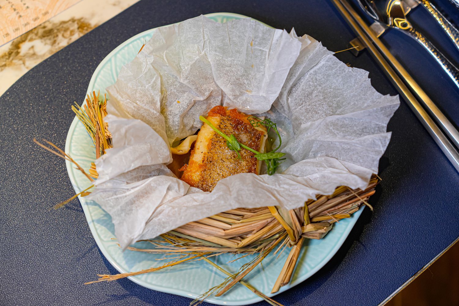 初海和牛鐵板燒｜台北鐵板燒新天花板，$1680 起 14 品奢華饗宴+震撼火焰秀! @混血珊莎的奇幻旅程