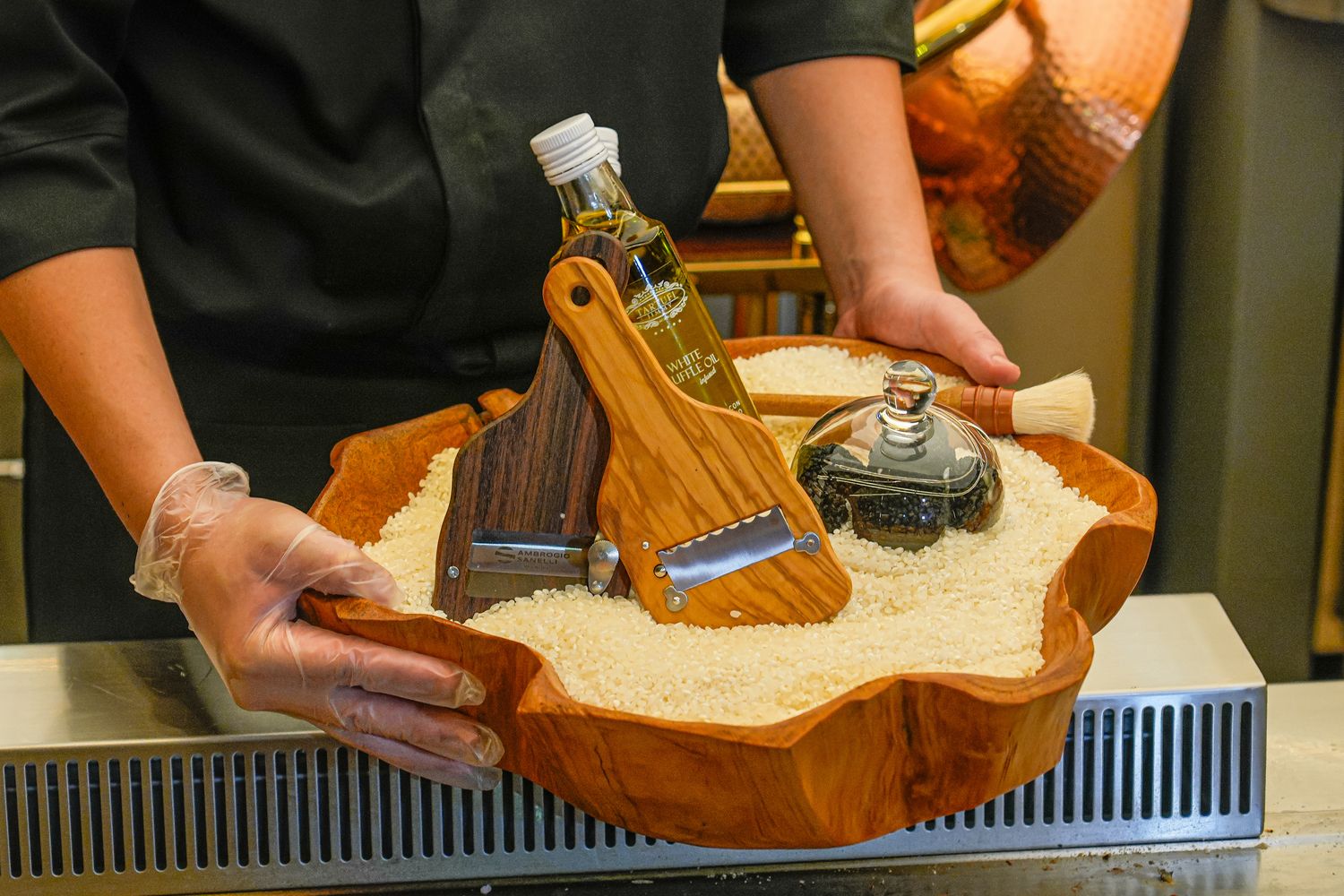 初海和牛鐵板燒｜台北鐵板燒新天花板，$1680 起 14 品奢華饗宴+震撼火焰秀! @混血珊莎的奇幻旅程