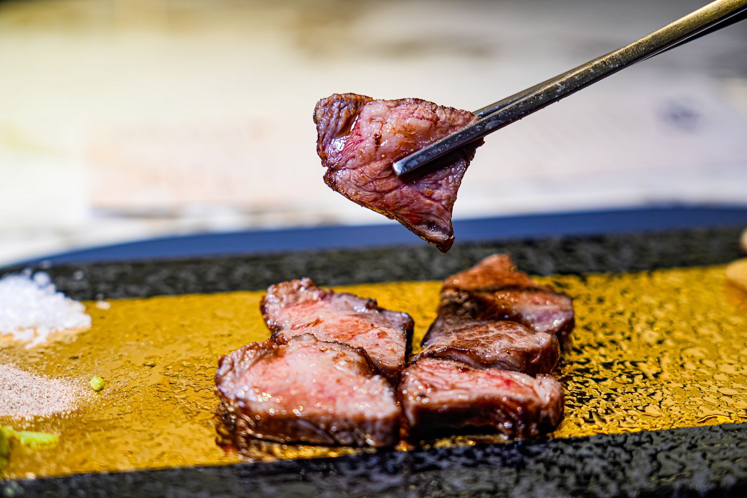 初海和牛鐵板燒｜台北鐵板燒新天花板，$1680 起 14 品奢華饗宴+震撼火焰秀! @混血珊莎的奇幻旅程