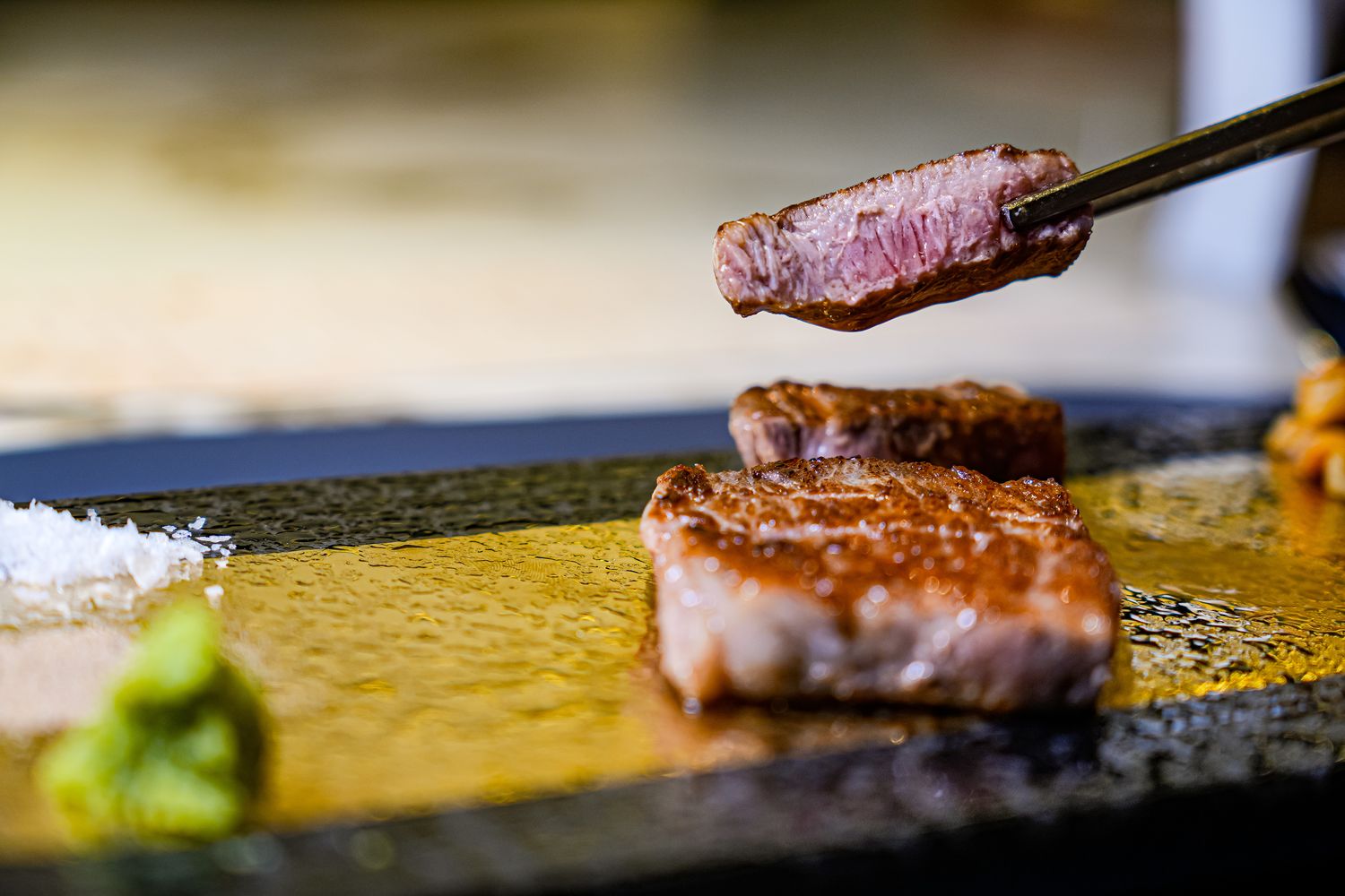 初海和牛鐵板燒｜台北鐵板燒新天花板，$1680 起 14 品奢華饗宴+震撼火焰秀! @混血珊莎的奇幻旅程