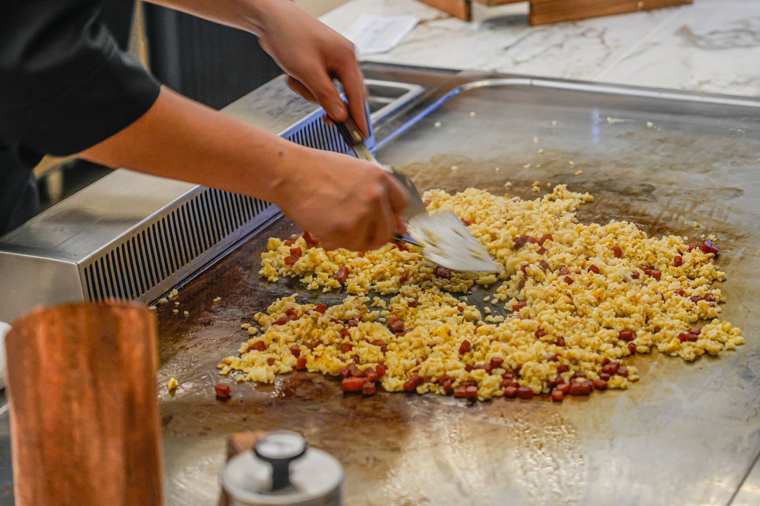 初海和牛鐵板燒｜台北鐵板燒新天花板，$1680 起 14 品奢華饗宴+震撼火焰秀! @混血珊莎的奇幻旅程