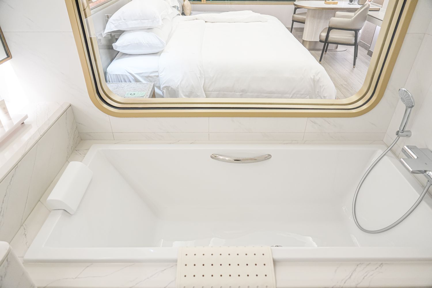 Grande Centre Point Prestige Bangkok|新開幕曼谷五星飯店,近四面佛跟商場! @混血珊莎的奇幻旅程 Grande Centre Point Prestige Bangkok|新開幕曼谷五星飯店,近四面佛跟商場! @混血珊莎的奇幻旅程