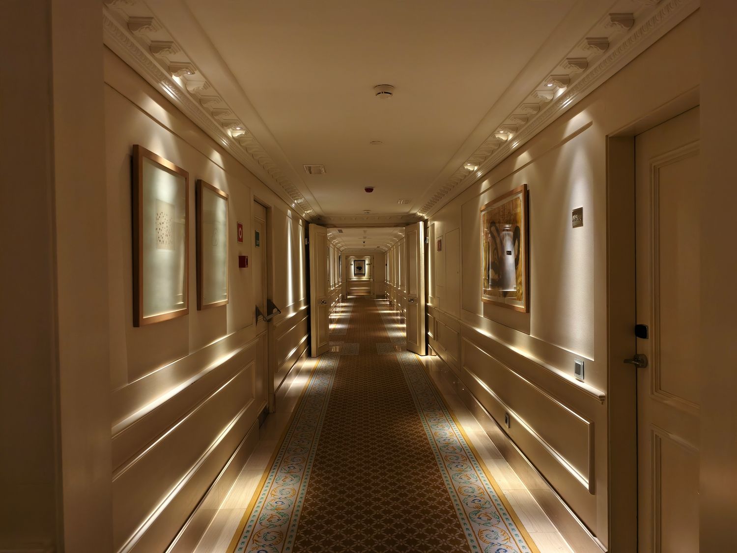 【巴塞隆納住宿推薦】Majestic Hotel &#038; Spa Barcelona｜地段絕佳五星級飯店，聖家堂景觀! @混血珊莎的奇幻旅程