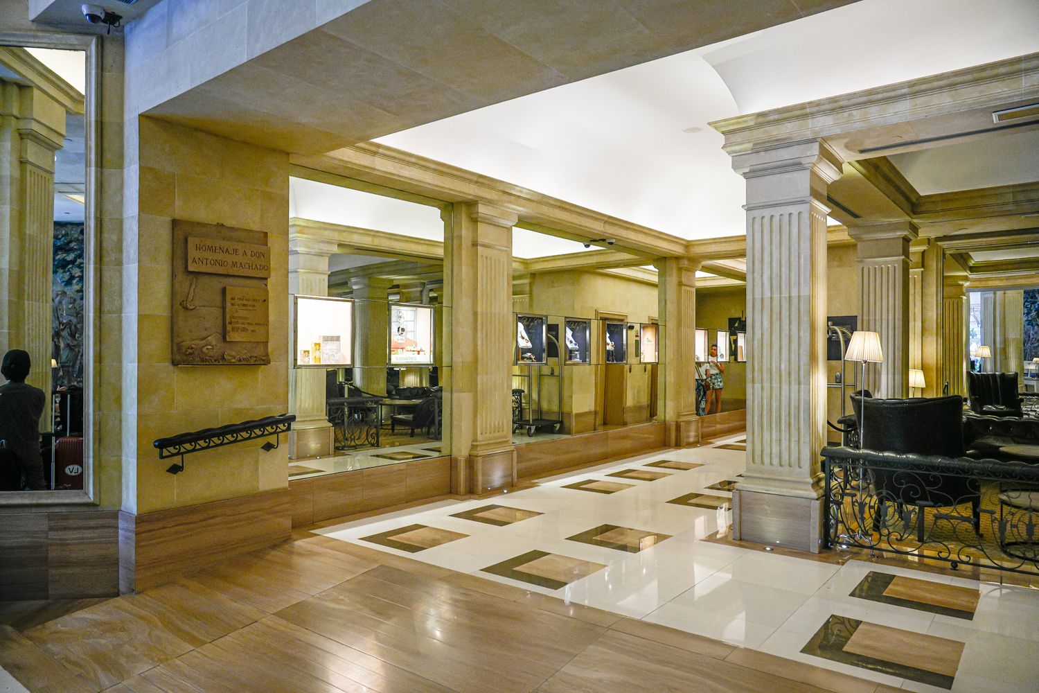 【巴塞隆納住宿推薦】Majestic Hotel &#038; Spa Barcelona｜地段絕佳五星級飯店，聖家堂景觀! @混血珊莎的奇幻旅程