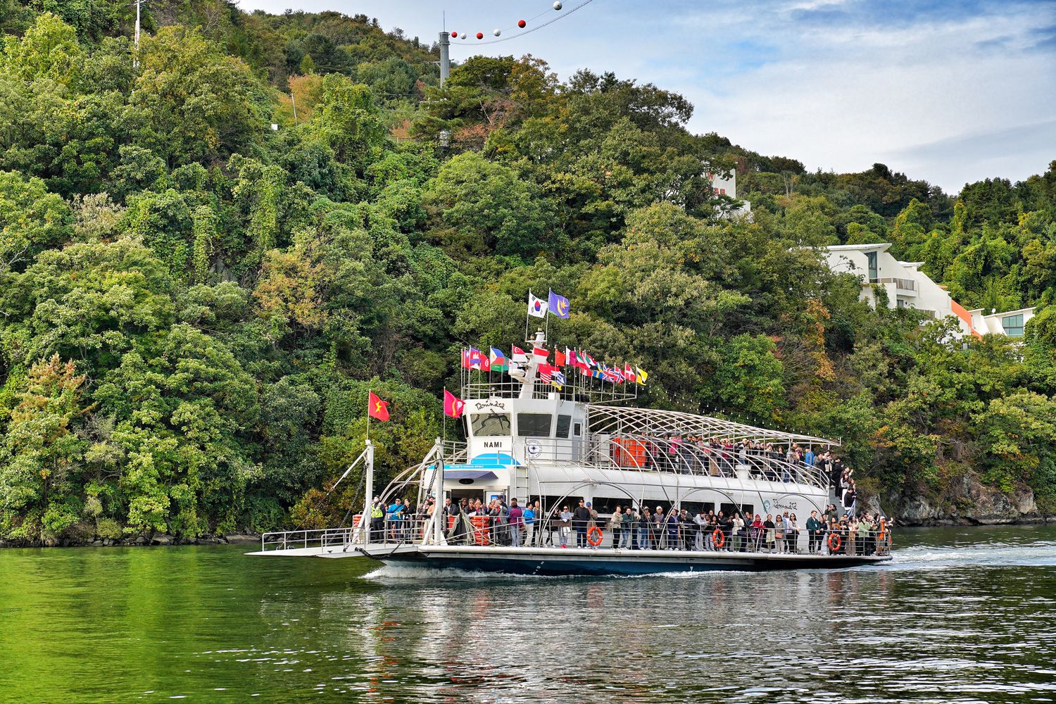 韓國首爾近郊一日遊｜南怡島、小法國村、鐵路自行車、晨靜樹木園、賞楓景點! @混血珊莎的奇幻旅程