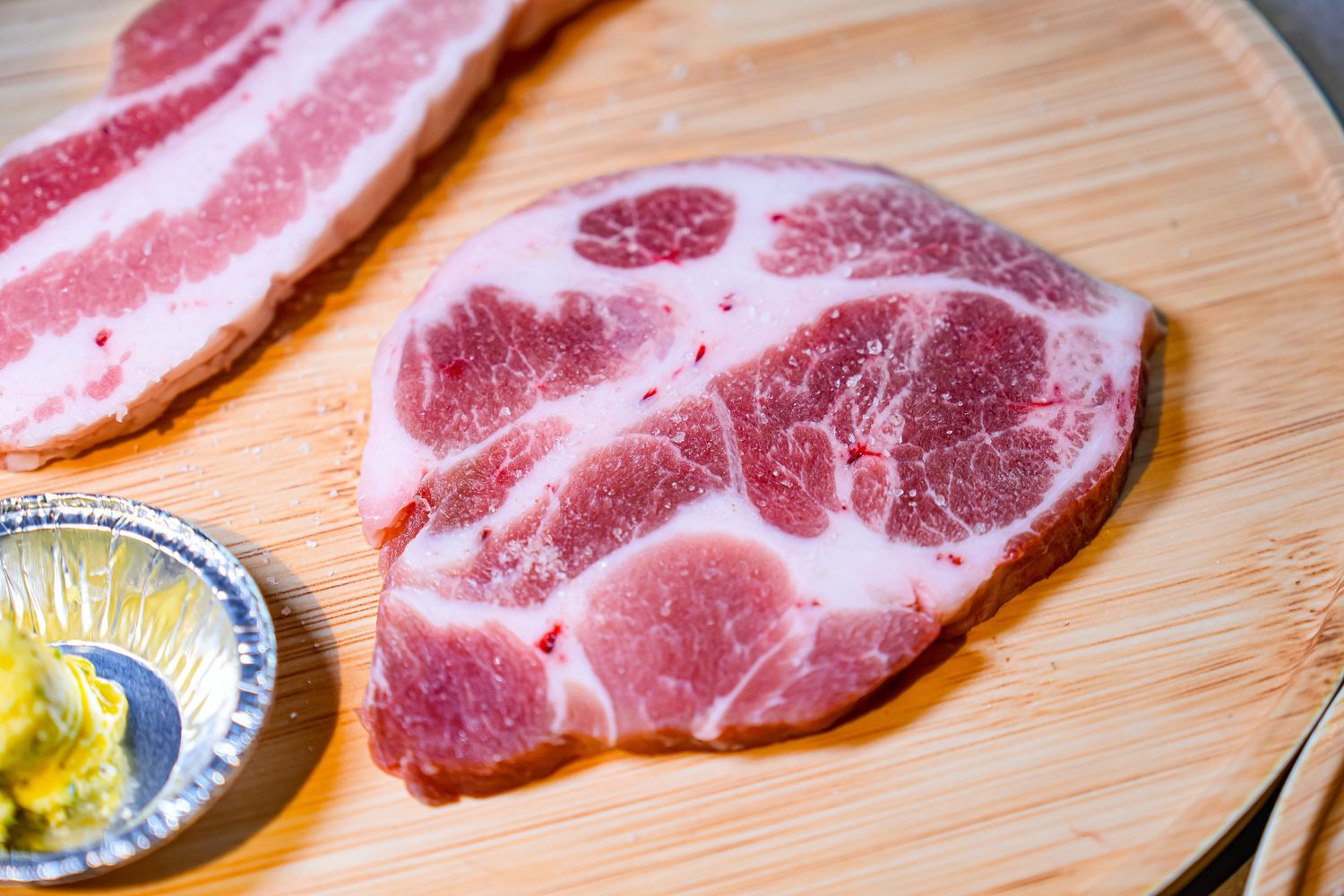 饗燒肉亭｜中壢高 CP 值燒肉！厚切和牛x天使紅蝦無限續點 @混血珊莎的奇幻旅程