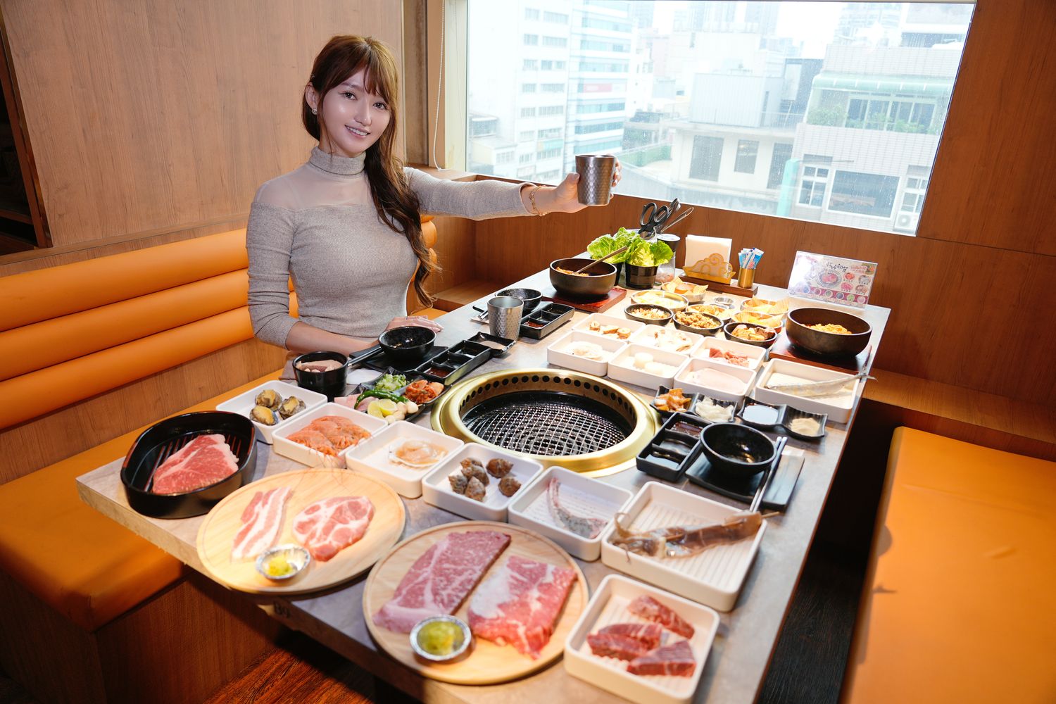 饗燒肉亭｜中壢高 CP 值燒肉！厚切和牛x天使紅蝦無限續點 @混血珊莎的奇幻旅程