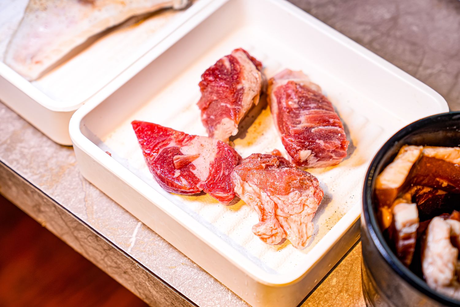 饗燒肉亭｜中壢高 CP 值燒肉！厚切和牛x天使紅蝦無限續點 @混血珊莎的奇幻旅程