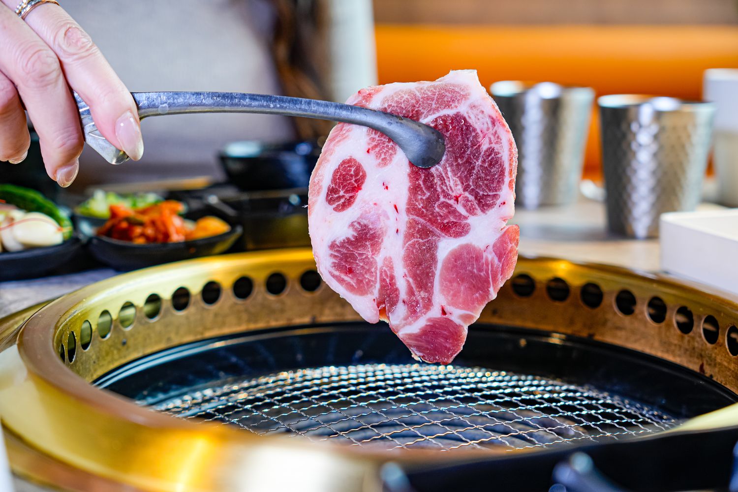 饗燒肉亭｜中壢高 CP 值燒肉！厚切和牛x天使紅蝦無限續點 @混血珊莎的奇幻旅程