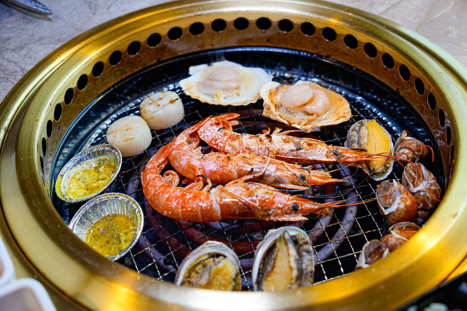 饗燒肉亭｜中壢高 CP 值燒肉！厚切和牛x天使紅蝦無限續點 @混血珊莎的奇幻旅程