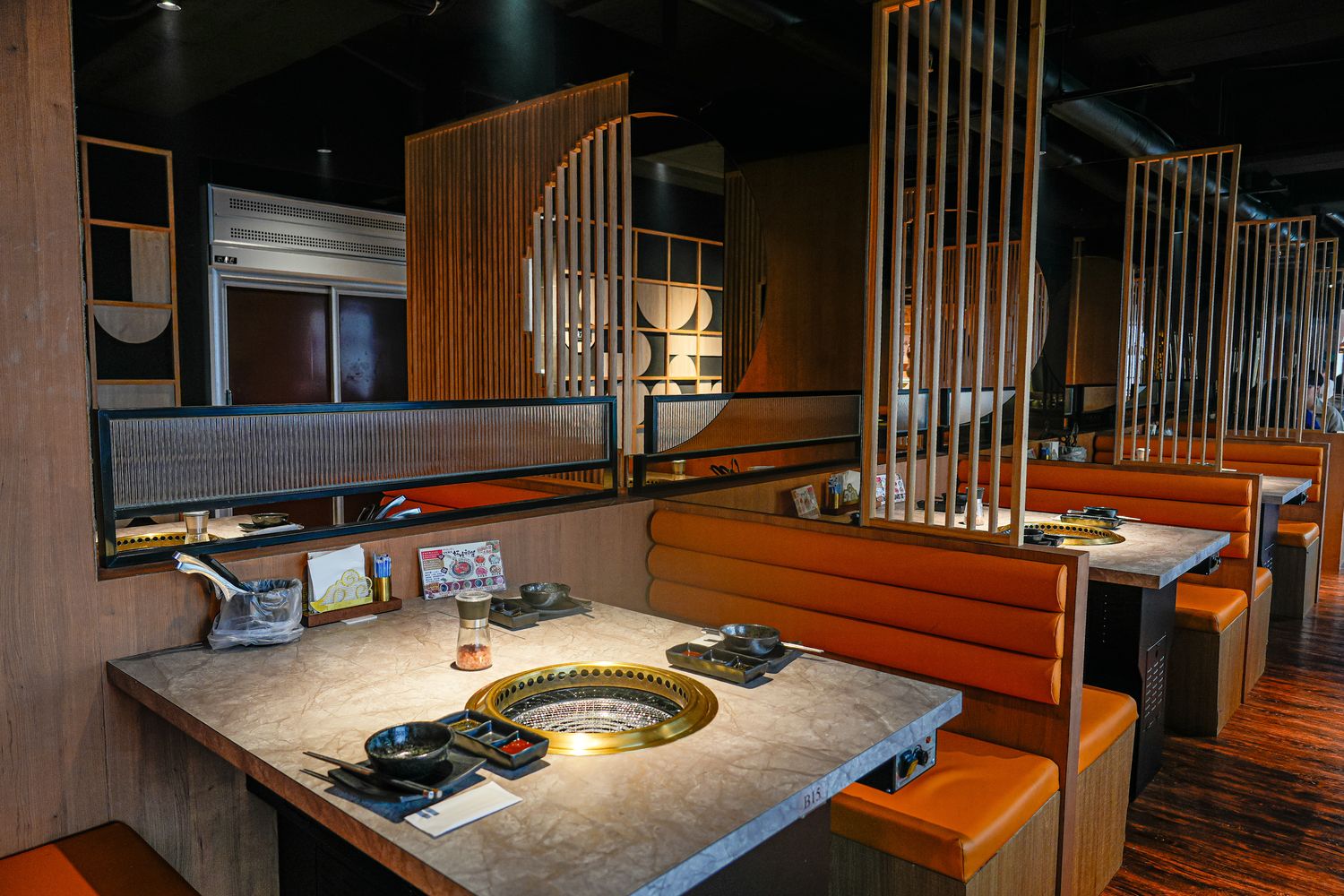 饗燒肉亭｜中壢高 CP 值燒肉！厚切和牛x天使紅蝦無限續點 @混血珊莎的奇幻旅程