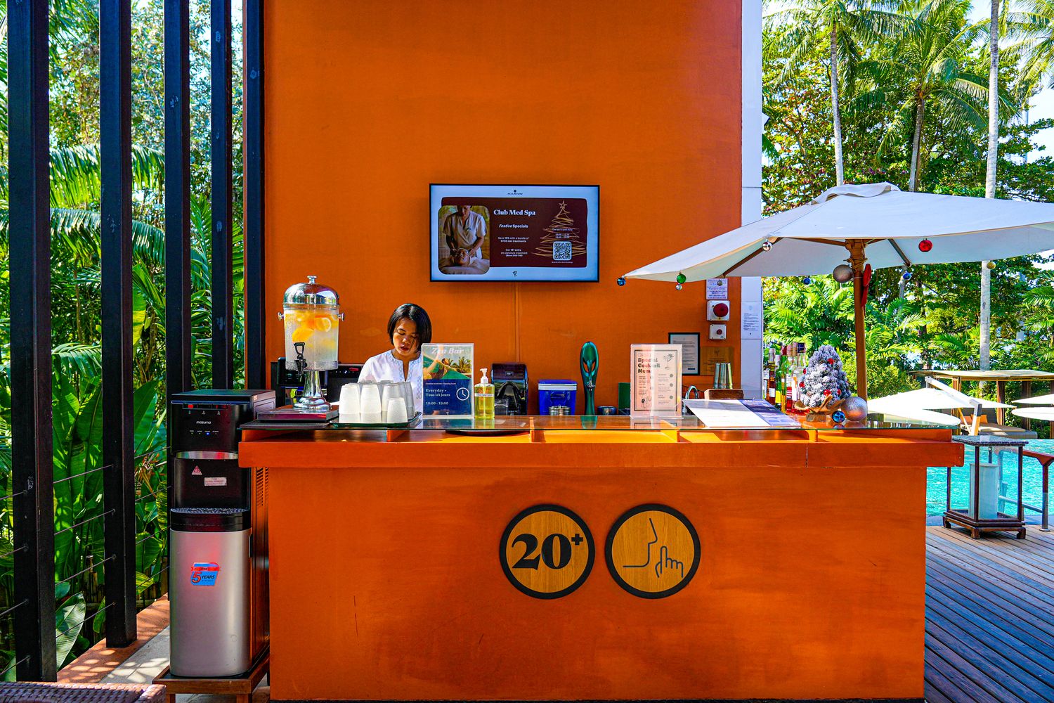 普吉島 Club Med Phuket (上):費用優惠、房型開箱、全包式吃到飽酒水無限暢飲! @混血珊莎的奇幻旅程 普吉島 Club Med Phuket (上):費用優惠、房型開箱、全包式吃到飽酒水無限暢飲! @混血珊莎的奇幻旅程