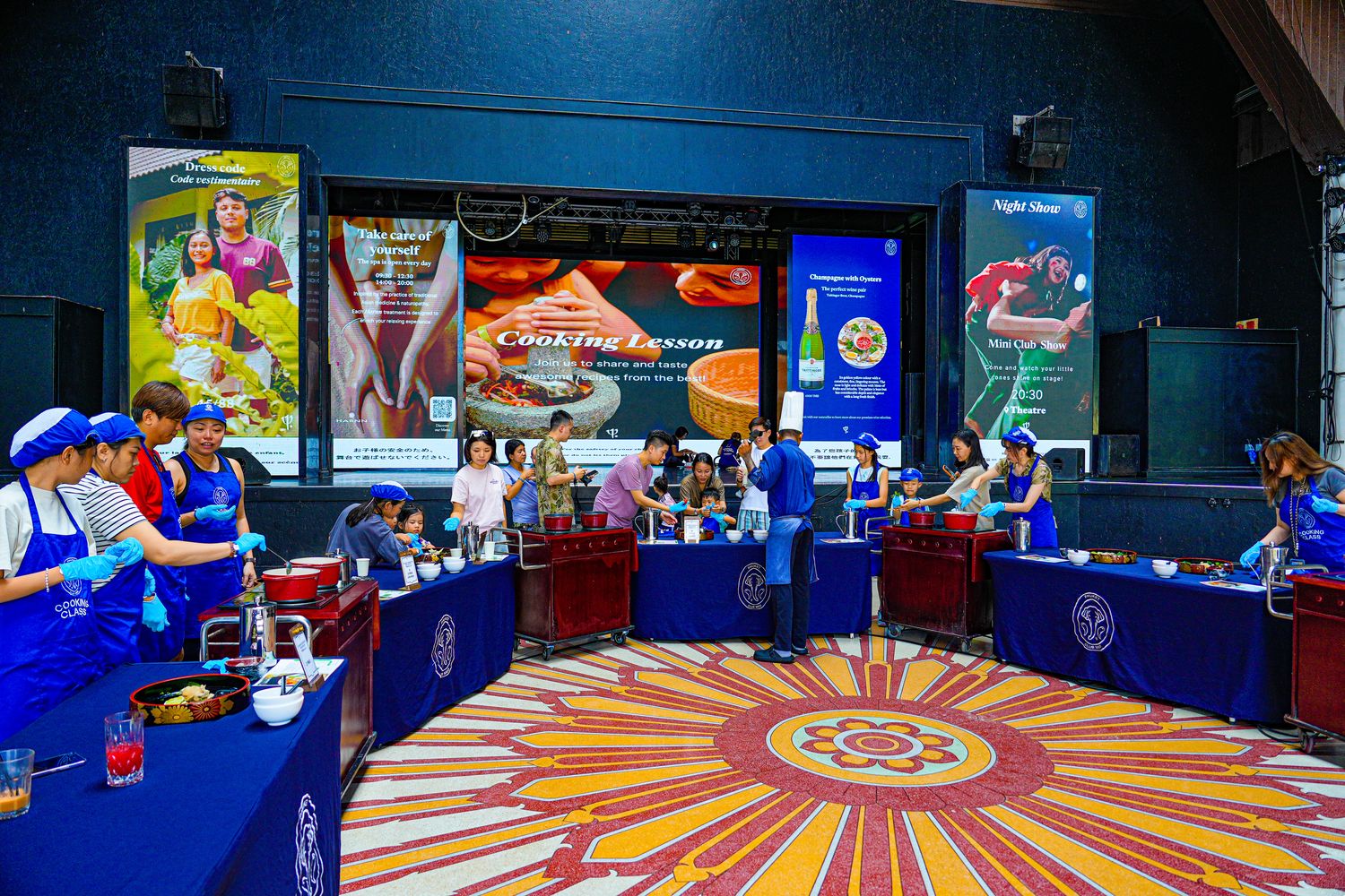 普吉島 Club Med Phuket (下)：水陸運動到超嗨夜間表演派對秀，還有神隊友兒童俱樂部! @混血珊莎的奇幻旅程