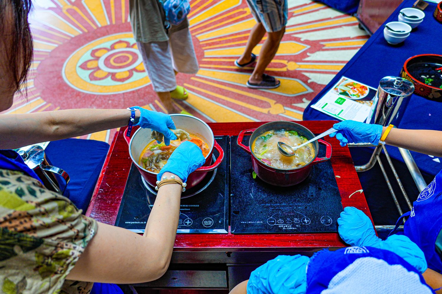 普吉島 Club Med Phuket (下)：水陸運動到超嗨夜間表演派對秀，還有神隊友兒童俱樂部! @混血珊莎的奇幻旅程