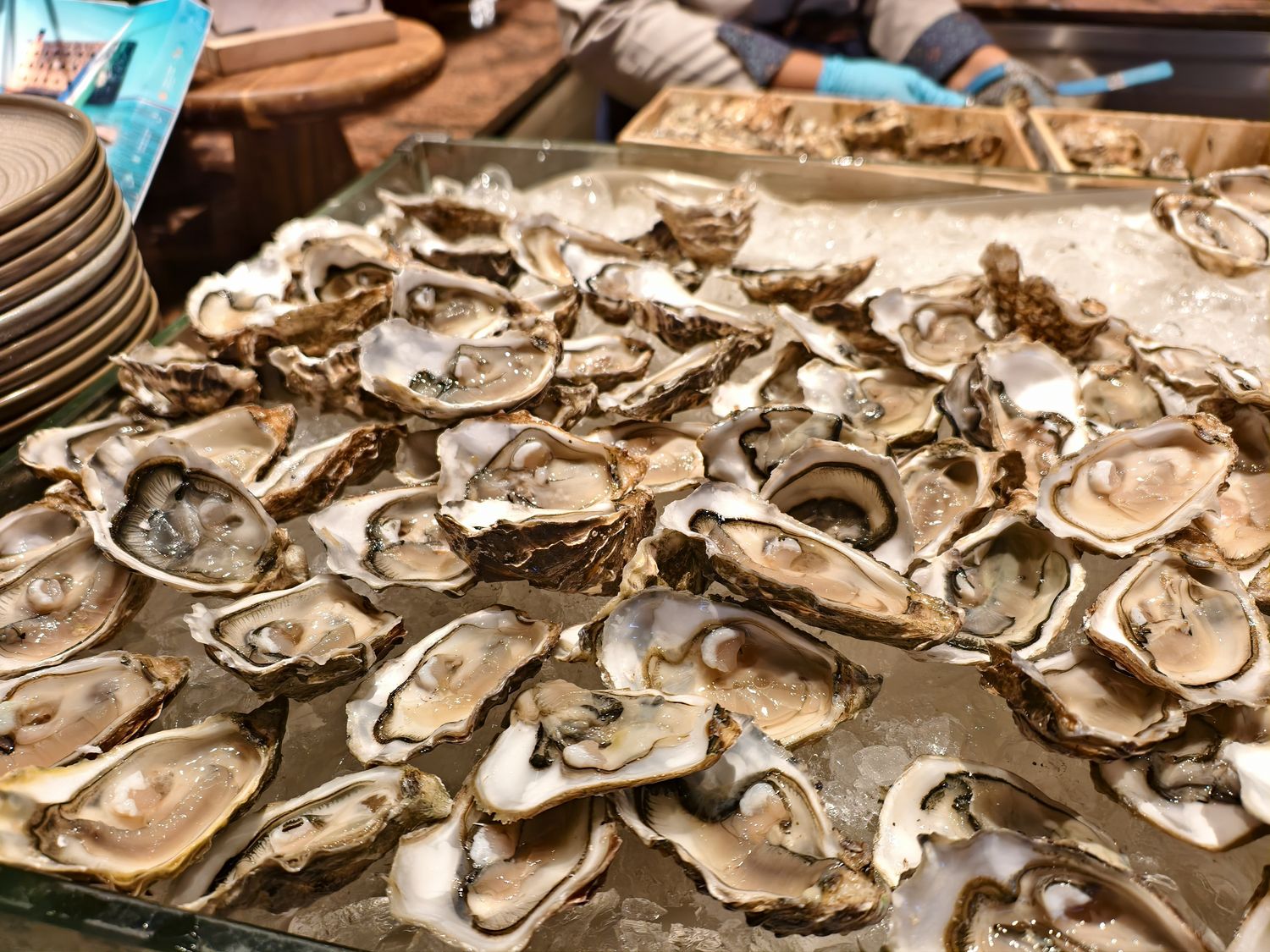 普吉島 Club Med Phuket (下)：水陸運動到超嗨夜間表演派對秀，還有神隊友兒童俱樂部! @混血珊莎的奇幻旅程