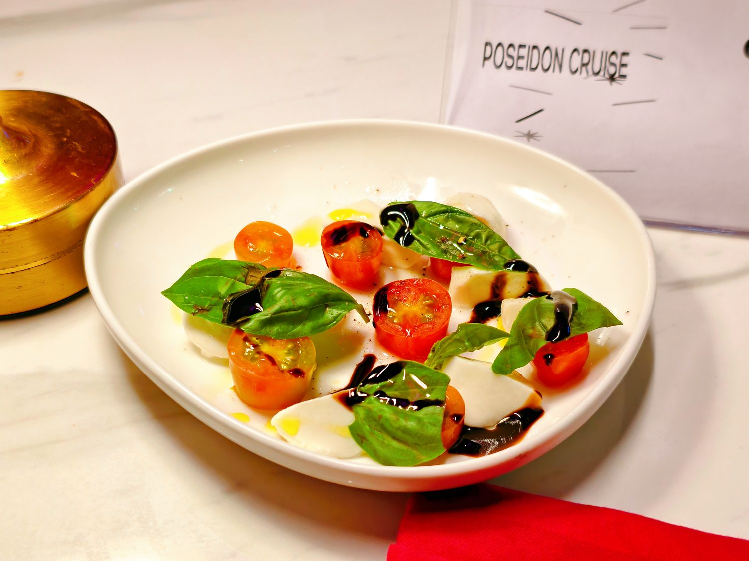 峴港Pseidon漢江遊船|龍橋噴火秀、焗烤龍蝦大餐、船上表演秀,河上浪漫夜晚! @混血珊莎的奇幻旅程 峴港Pseidon漢江遊船|龍橋噴火秀、焗烤龍蝦大餐、船上表演秀,河上浪漫夜晚! @混血珊莎的奇幻旅程