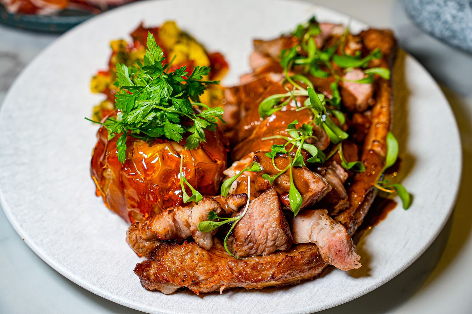 【台北東區餐酒館】緩緩 FABULA｜藏身鬧區的質感約會餐廳、歲末聚餐首選推薦! @混血珊莎的奇幻旅程