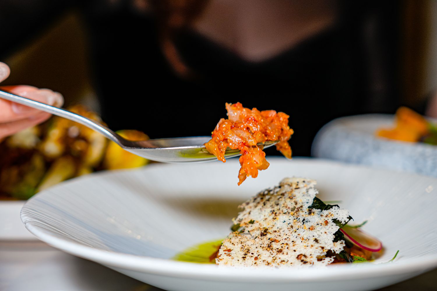 【台北東區餐酒館】緩緩 FABULA｜藏身鬧區的質感約會餐廳、歲末聚餐首選推薦! @混血珊莎的奇幻旅程