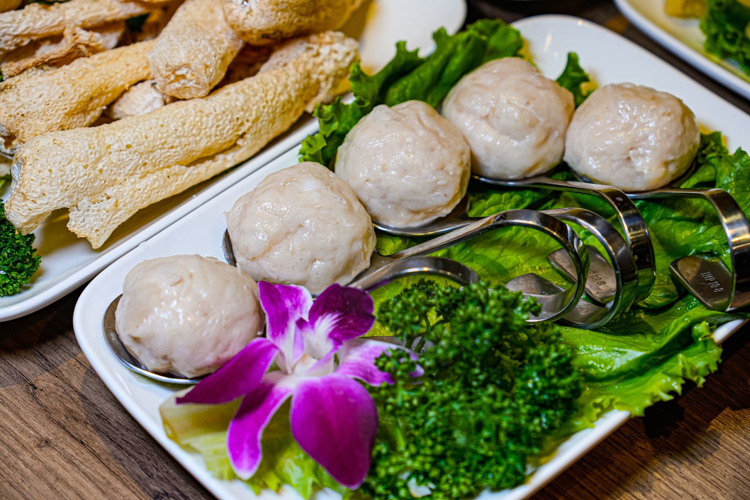 君曜雞湯｜台北信義區神仙系金黃雞湯! 包廂可KTV歡唱、龍蝦海陸饗宴 (近世貿/101) @混血珊莎的奇幻旅程