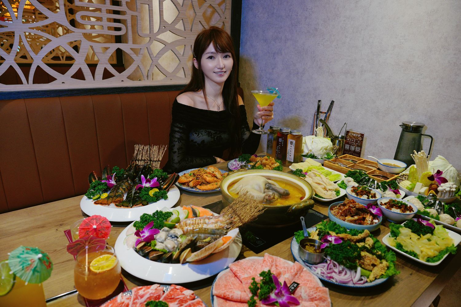 君曜雞湯｜台北信義區神仙系金黃雞湯! 包廂可KTV歡唱、龍蝦海陸饗宴 (近世貿/101) @混血珊莎的奇幻旅程