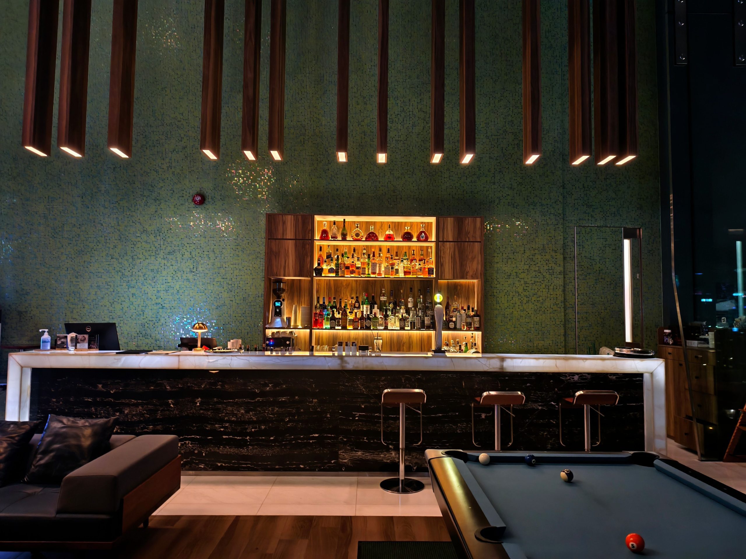 【香港住宿分享】九龍尖沙咀 Hotel ICON 唯港薈,躺看維港夜景,專屬 Lounge 尊榮享受! @混血珊莎的奇幻旅程 【香港住宿分享】九龍尖沙咀 Hotel ICON 唯港薈,躺看維港夜景,專屬 Lounge 尊榮享受! @混血珊莎的奇幻旅程