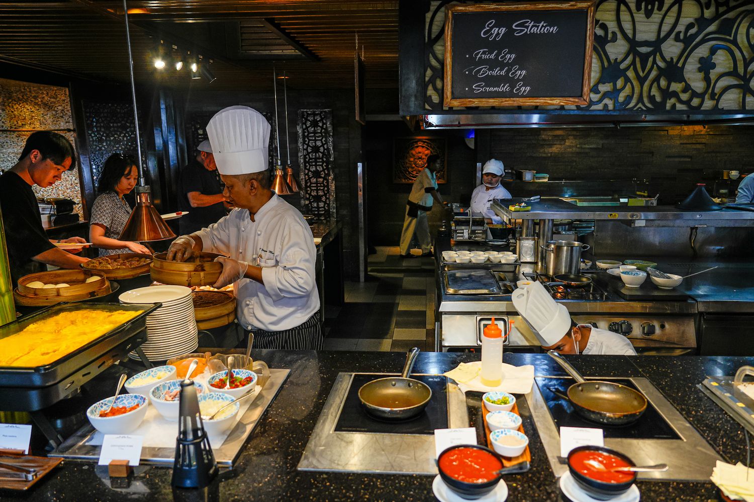 【2026峇里島住宿推薦】AYANA Resort Bali 開箱全攻略：RIMBA海景房、Rock Bar 岩石酒吧、餐廳泳池博物館一次看! @混血珊莎的奇幻旅程