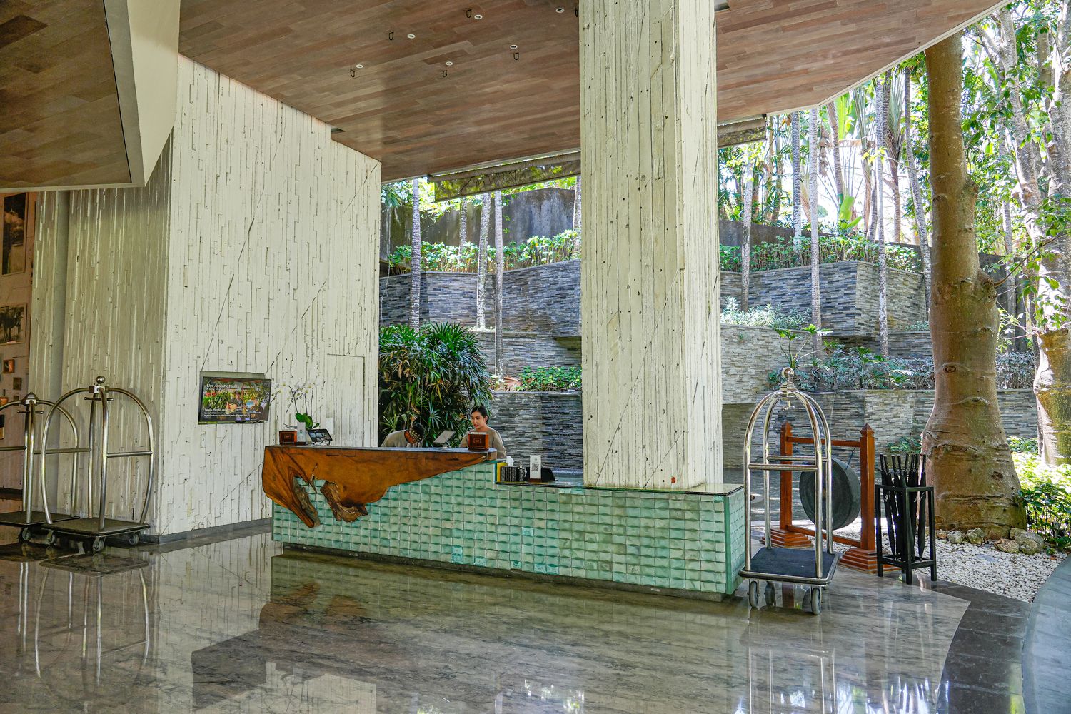 【2026峇里島住宿推薦】AYANA Resort Bali 開箱全攻略:RIMBA海景房、Rock Bar 岩石酒吧、餐廳泳池博物館一次看! @混血珊莎的奇幻旅程 【2026峇里島住宿推薦】AYANA Resort Bali 開箱全攻略:RIMBA海景房、Rock Bar 岩石酒吧、餐廳泳池博物館一次看! @混血珊莎的奇幻旅程