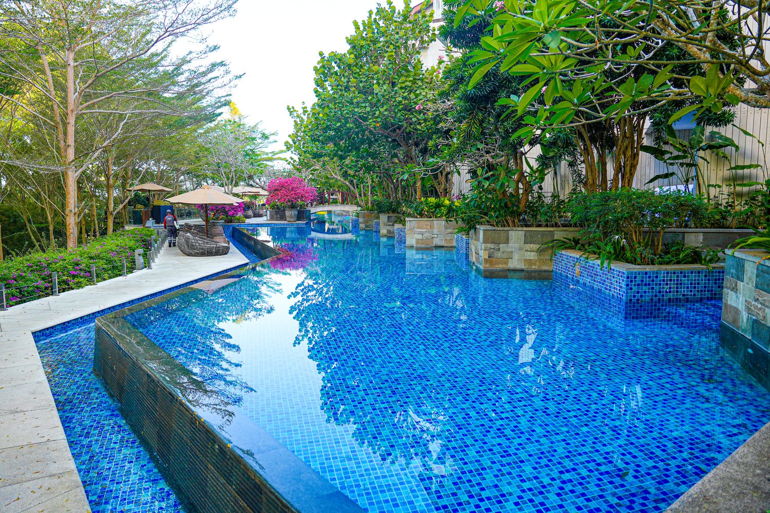 【2026峇里島住宿推薦】AYANA Resort Bali 開箱全攻略:RIMBA海景房、Rock Bar 岩石酒吧、餐廳泳池博物館一次看! @混血珊莎的奇幻旅程 【2026峇里島住宿推薦】AYANA Resort Bali 開箱全攻略:RIMBA海景房、Rock Bar 岩石酒吧、餐廳泳池博物館一次看! @混血珊莎的奇幻旅程