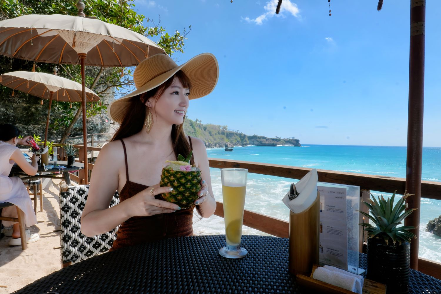 【峇里島 AYANA】Kubu Beach 私人沙灘 & Kubu Beach Club：獨享湛藍海水與絕美夕陽！ @混血珊莎的奇幻旅程