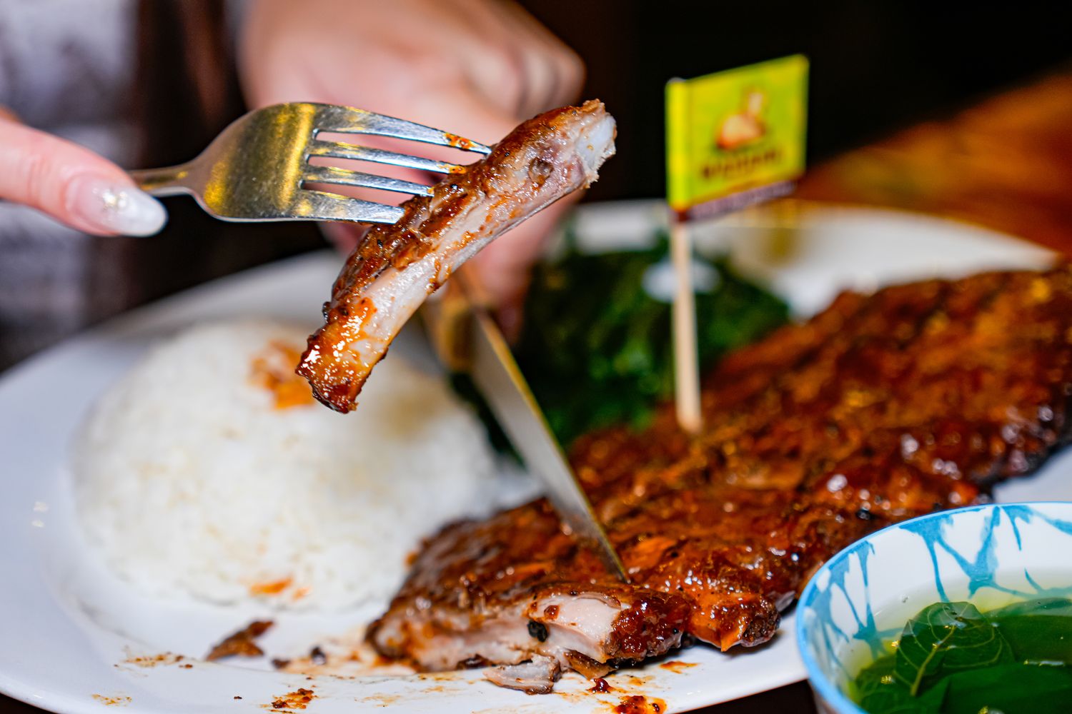 【峇里島美食】Wahaha Pork Ribs 哇哈哈豬肋排好吃嗎? 水明漾人氣餐廳評價! @混血珊莎的奇幻旅程 【峇里島美食】Wahaha Pork Ribs 哇哈哈豬肋排好吃嗎? 水明漾人氣餐廳評價! @混血珊莎的奇幻旅程