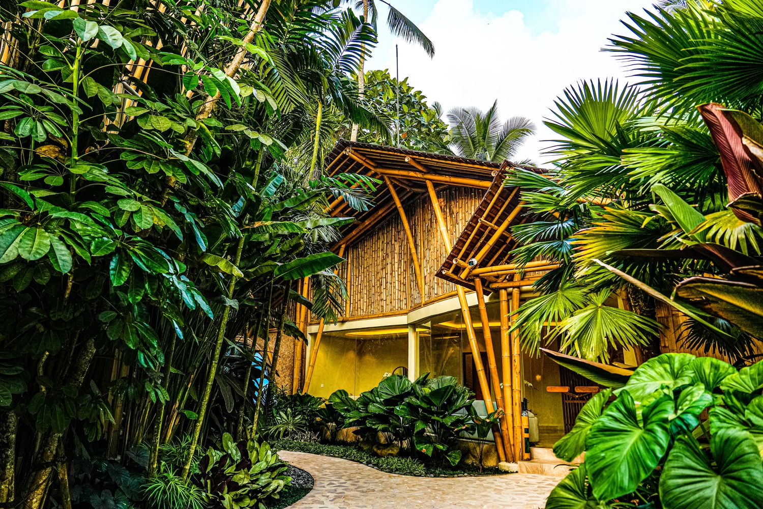 【峇里島住宿推薦】烏布 Bambootel Sawah View : 夢幻竹建築Pool Villa,開門就是綠色梯田! @混血珊莎的奇幻旅程 【峇里島住宿推薦】烏布 Bambootel Sawah View : 夢幻竹建築Pool Villa,開門就是綠色梯田! @混血珊莎的奇幻旅程
