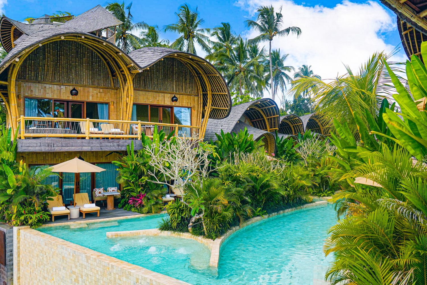 【峇里島住宿推薦】烏布 Bambootel Sawah View : 夢幻竹建築Pool Villa,開門就是綠色梯田! @混血珊莎的奇幻旅程 【峇里島住宿推薦】烏布 Bambootel Sawah View : 夢幻竹建築Pool Villa,開門就是綠色梯田! @混血珊莎的奇幻旅程
