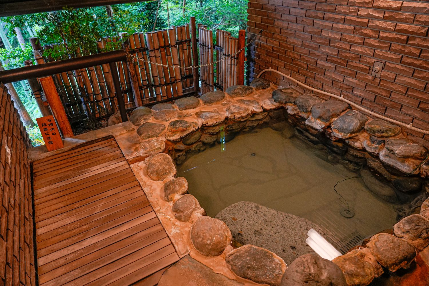 【箱根住宿推薦】箱根凱撒強羅會館：頂級包棟與專屬管家，獨享大湧谷溫泉與麻將KTV! @混血珊莎的奇幻旅程