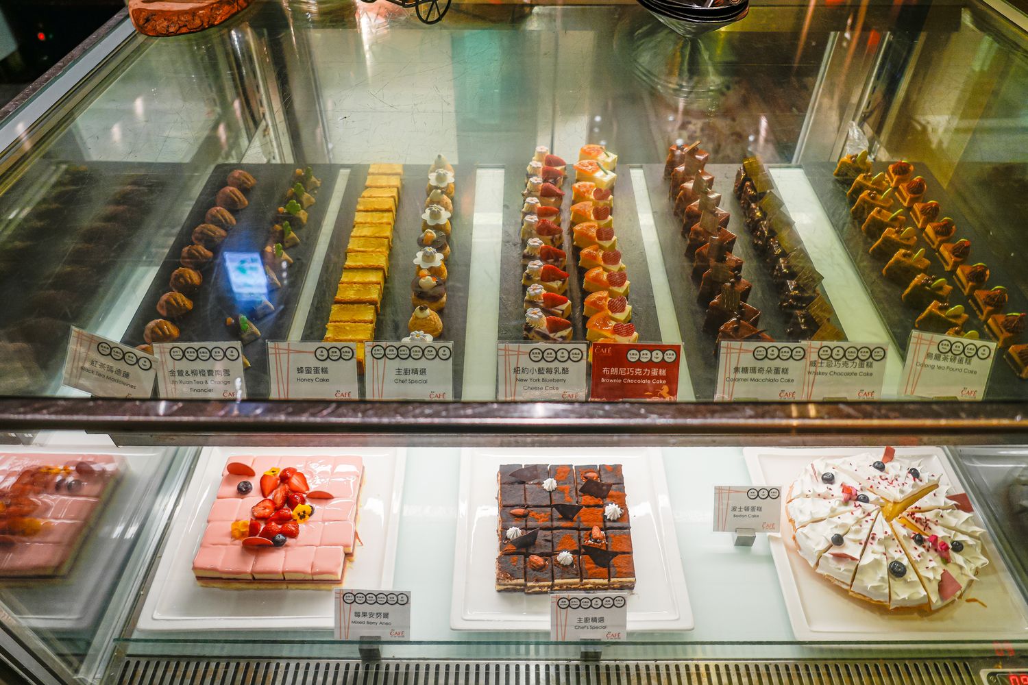 台北吃到飽推薦｜遠東香格里拉自助餐：遠東 CAF&Eacute; 必吃美食、價位與訂位全攻略 @混血珊莎的奇幻旅程