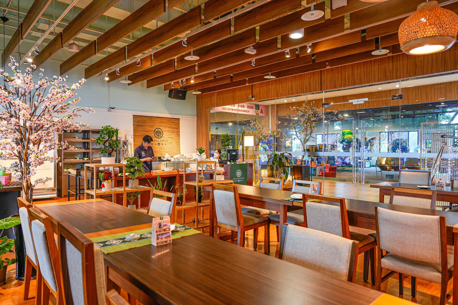 【福容大飯店淡水漁人碼頭】絕美海景和室房、百匯晚餐吃到飽,淡江大橋第一排! @混血珊莎的奇幻旅程 【福容大飯店淡水漁人碼頭】絕美海景和室房、百匯晚餐吃到飽,淡江大橋第一排! @混血珊莎的奇幻旅程
