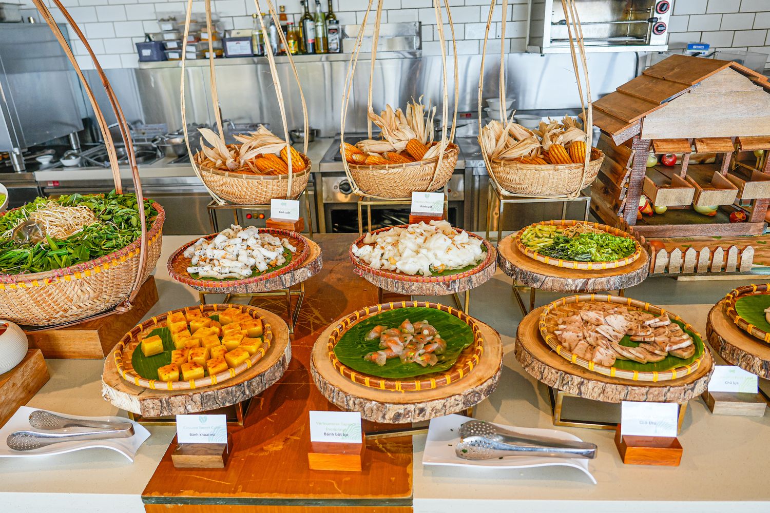 越南頭頓住宿推薦 Fusion Suites Vung Tau|絕美頂樓無邊際泳池，胡志明近郊海景渡假天堂! @混血珊莎的奇幻旅程