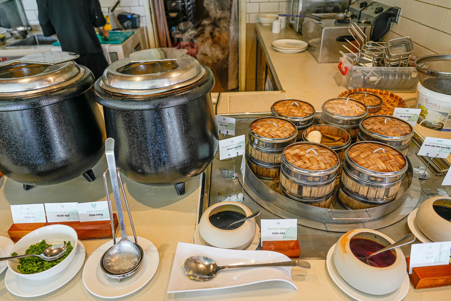 越南頭頓住宿推薦 Fusion Suites Vung Tau|絕美頂樓無邊際泳池，胡志明近郊海景渡假天堂! @混血珊莎的奇幻旅程