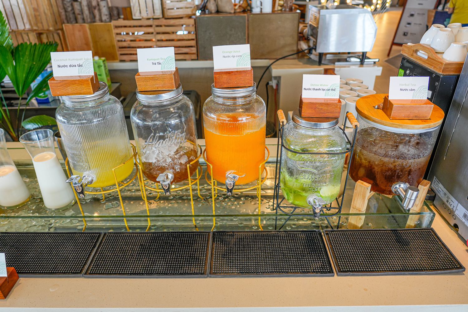 越南頭頓住宿推薦 Fusion Suites Vung Tau|絕美頂樓無邊際泳池，胡志明近郊海景渡假天堂! @混血珊莎的奇幻旅程