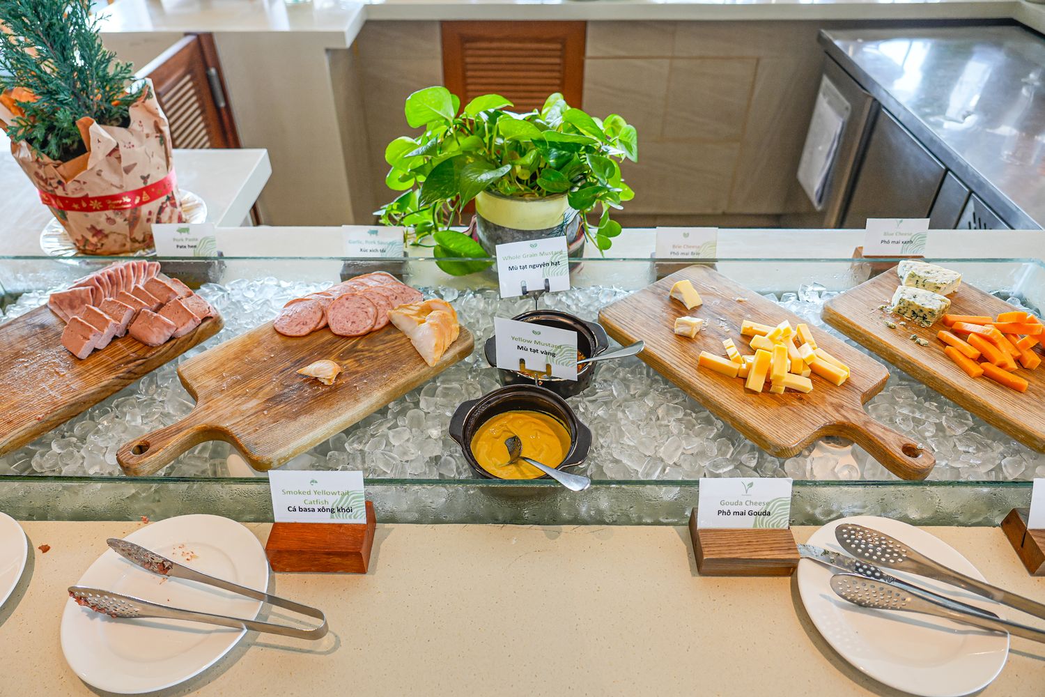 越南頭頓住宿推薦 Fusion Suites Vung Tau|絕美頂樓無邊際泳池，胡志明近郊海景渡假天堂! @混血珊莎的奇幻旅程