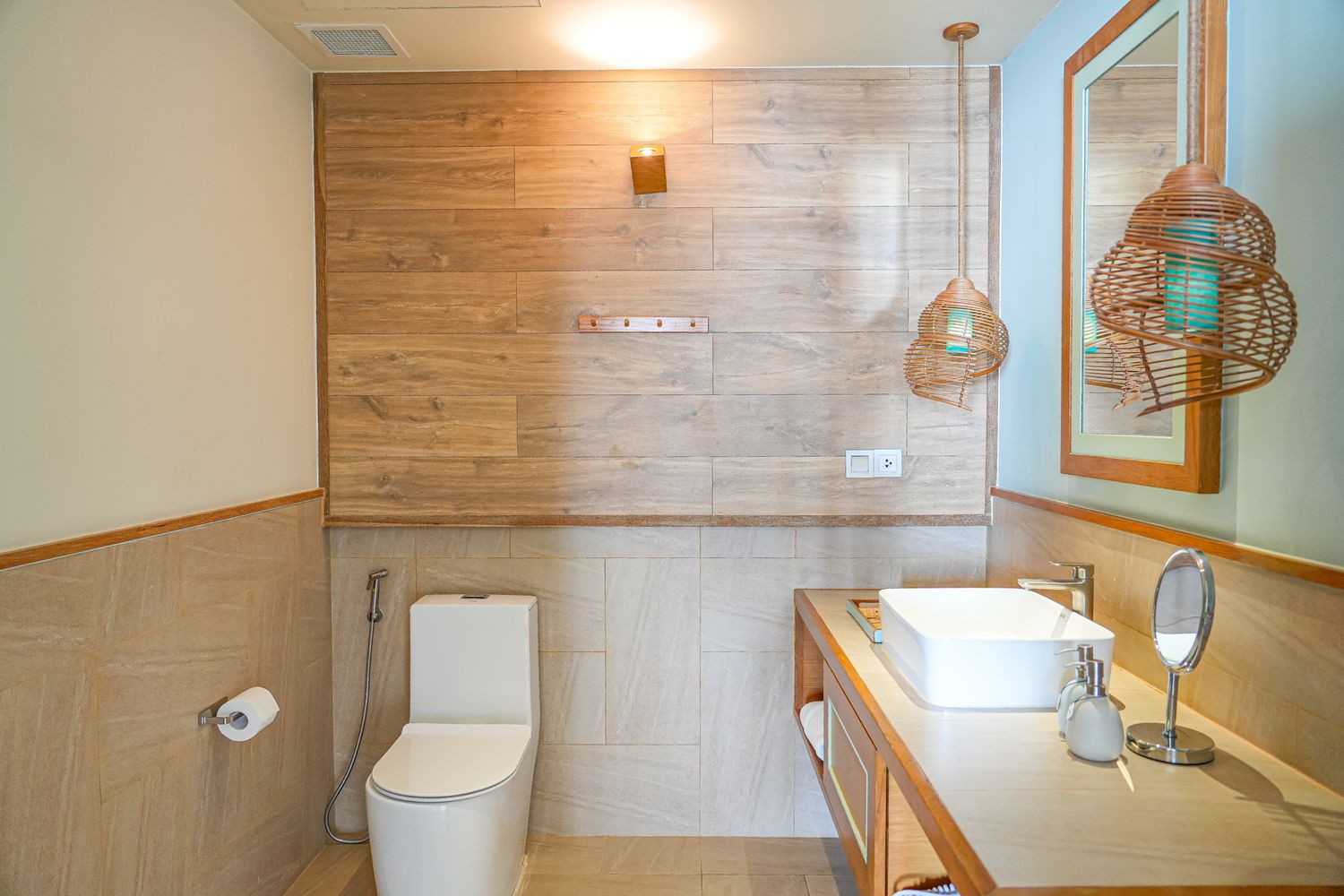 越南頭頓住宿推薦 Fusion Suites Vung Tau|絕美頂樓無邊際泳池，胡志明近郊海景渡假天堂! @混血珊莎的奇幻旅程