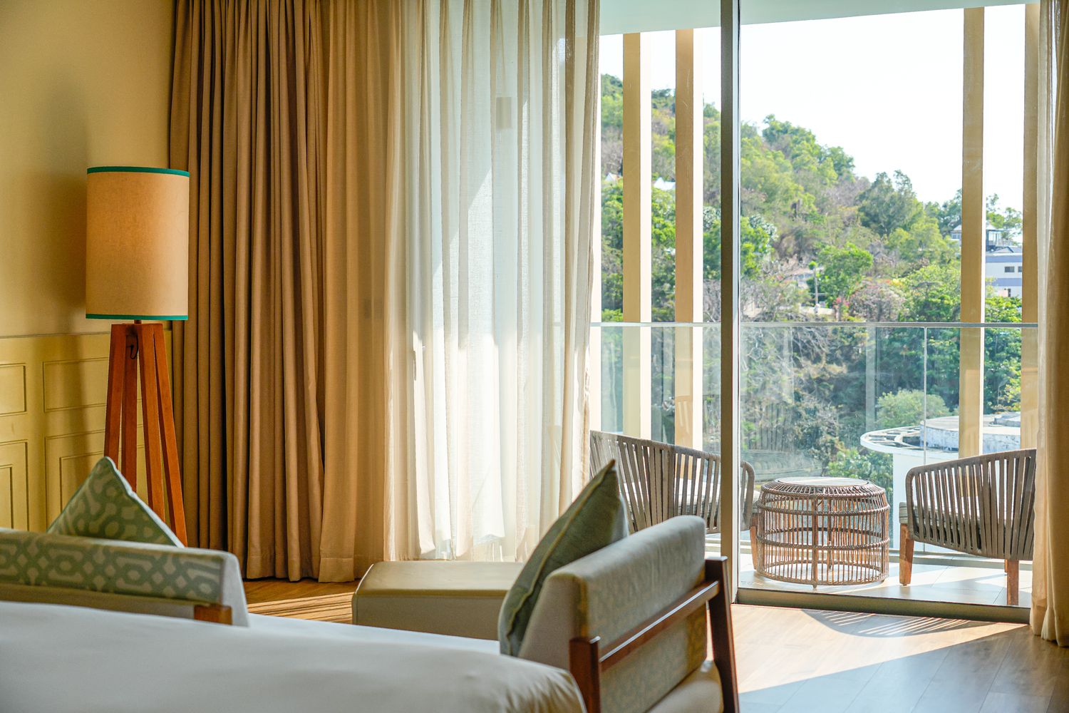 越南頭頓住宿推薦 Fusion Suites Vung Tau|絕美頂樓無邊際泳池，胡志明近郊海景渡假天堂! @混血珊莎的奇幻旅程