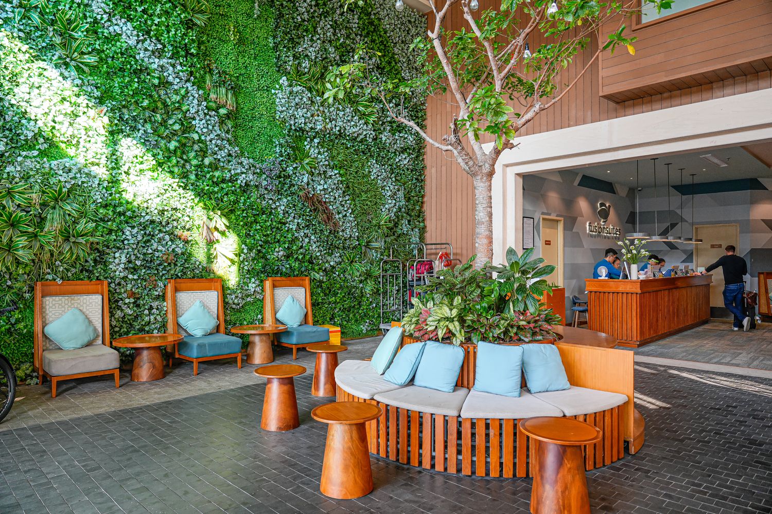 越南頭頓住宿推薦 Fusion Suites Vung Tau|絕美頂樓無邊際泳池，胡志明近郊海景渡假天堂! @混血珊莎的奇幻旅程