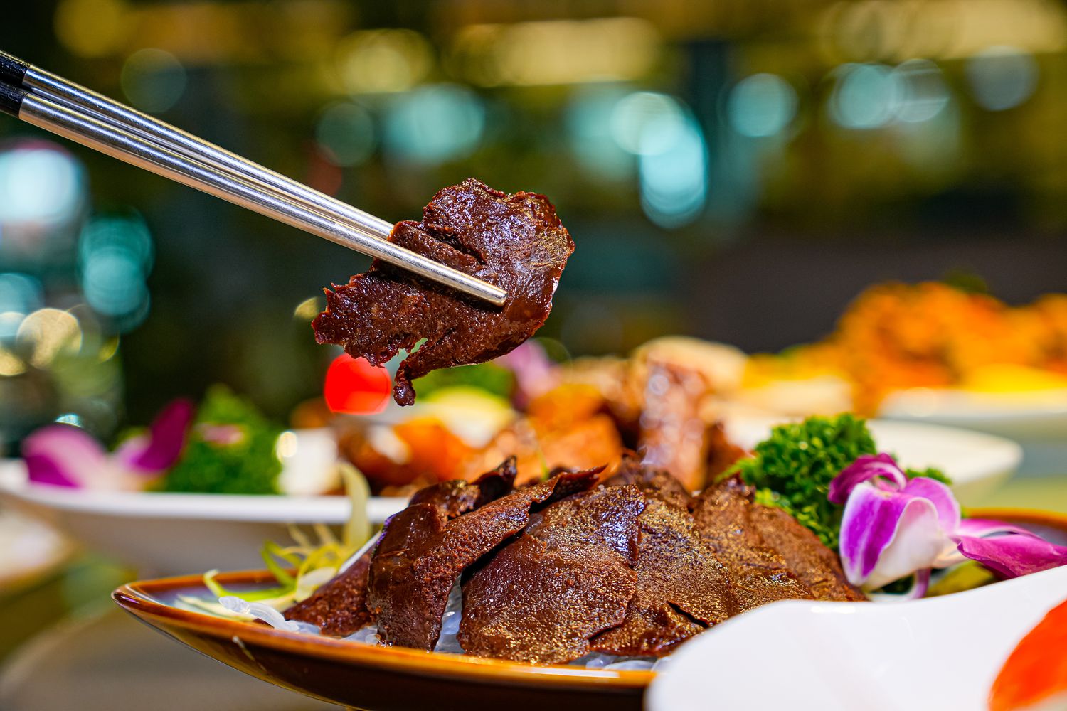 【宜蘭礁溪美食】葛瑪蘭海鮮餐廳：高CP值現撈海鮮與宜蘭特色手路菜! @混血珊莎的奇幻旅程