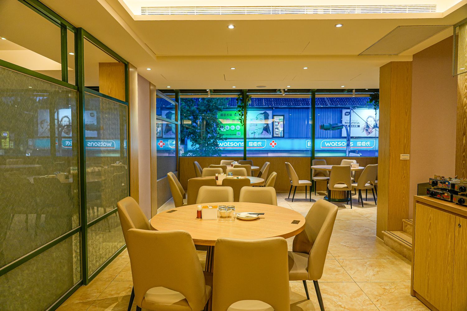 【宜蘭礁溪美食】葛瑪蘭海鮮餐廳：高CP值現撈海鮮與宜蘭特色手路菜! @混血珊莎的奇幻旅程