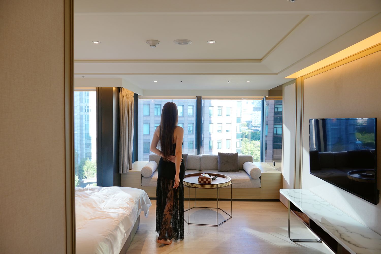 【瀚寓酒店 Hanns House】躺在床上看101!台北信義區絕美景觀住宿,跨年煙火首選! @混血珊莎的奇幻旅程 【瀚寓酒店 Hanns House】躺在床上看101!台北信義區絕美景觀住宿,跨年煙火首選! @混血珊莎的奇幻旅程