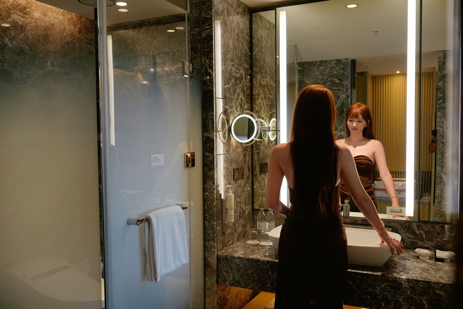 高雄萬豪｜美享地牛排館：米其林主廚法式牛排饗宴，五週年住房專案高鐵、住宿、美食一站式度假! @混血珊莎的奇幻旅程