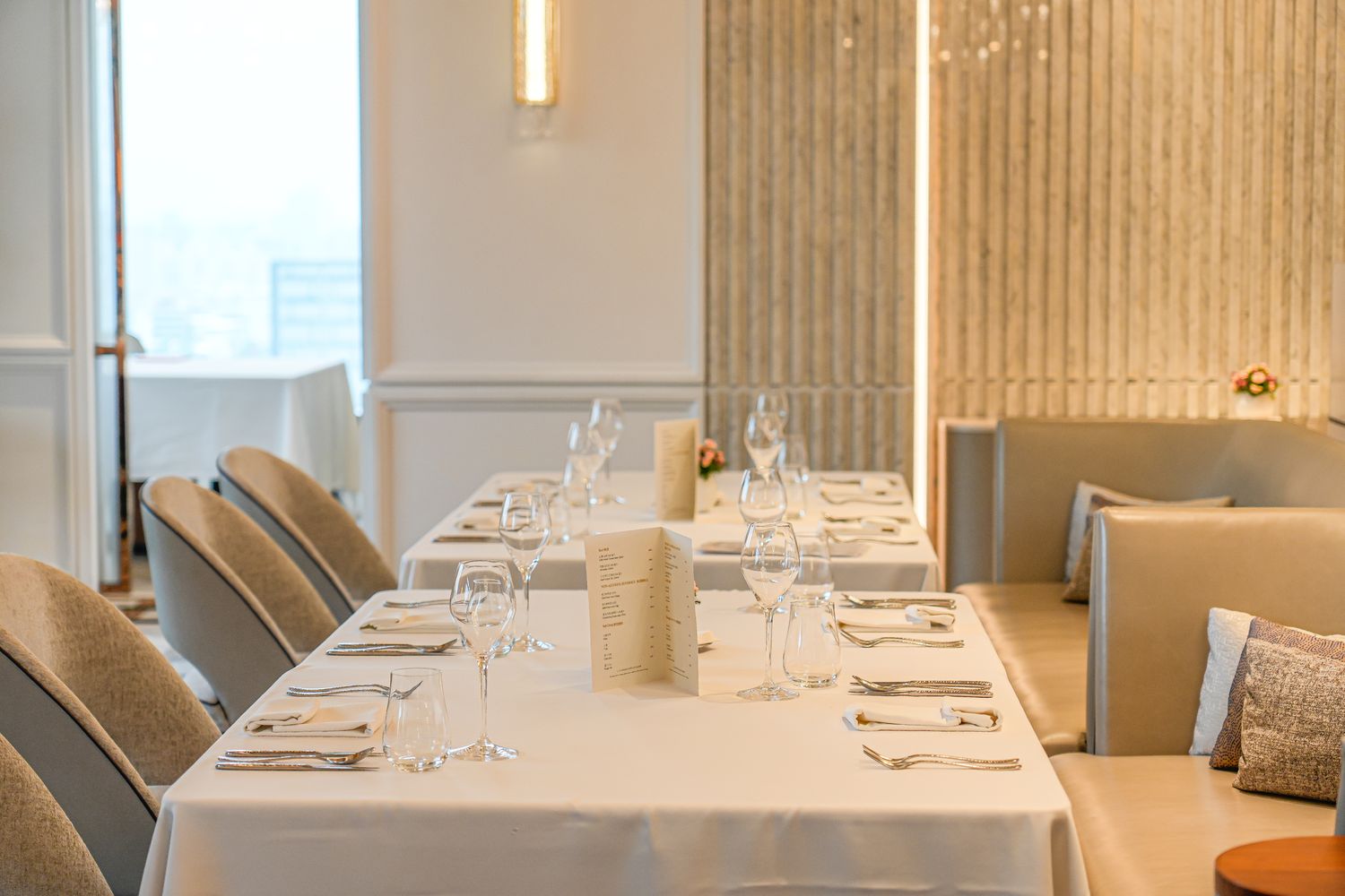 高雄萬豪｜美享地牛排館：米其林主廚法式牛排饗宴，五週年住房專案高鐵、住宿、美食一站式度假! @混血珊莎的奇幻旅程